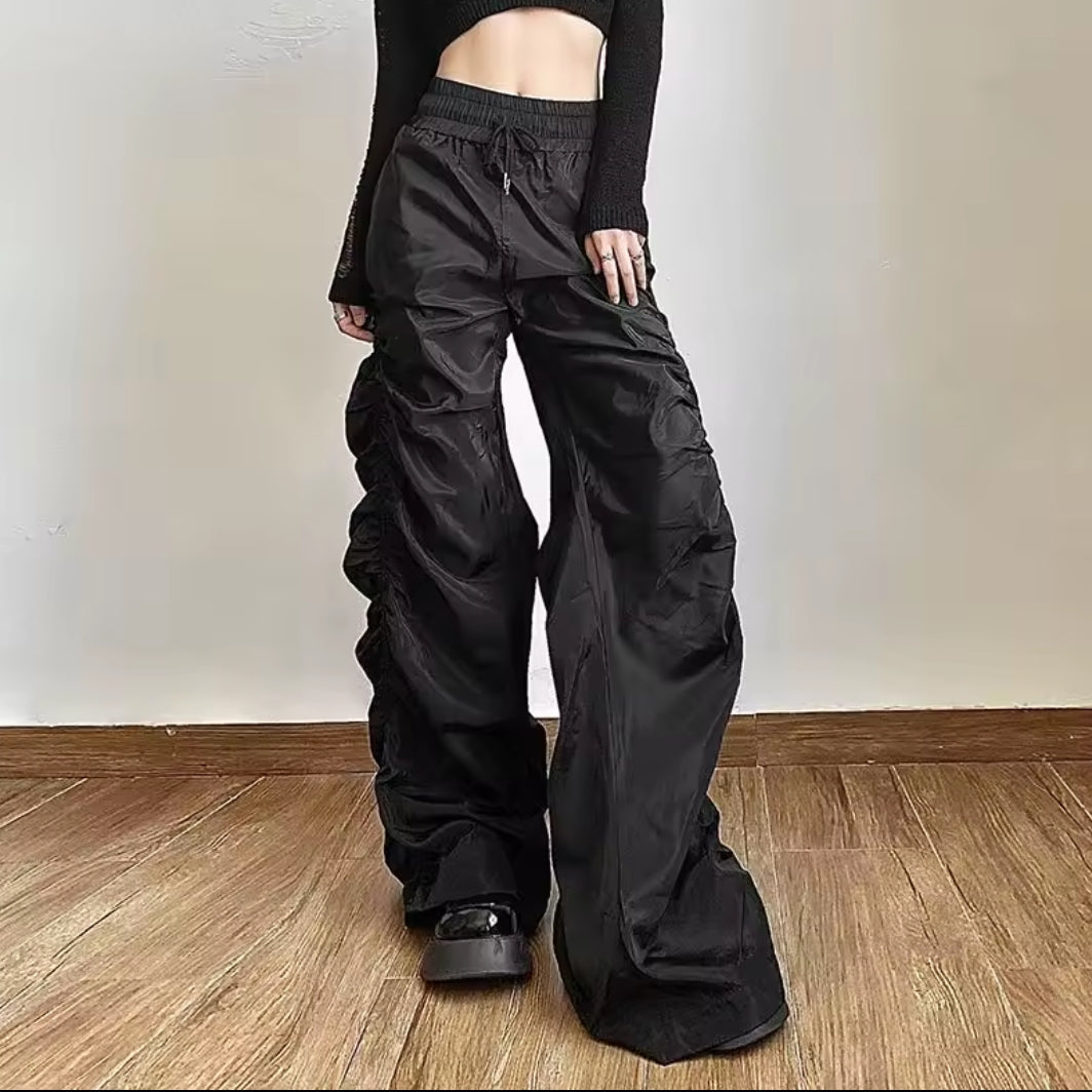 Helena  Pantalones Capri Punk de Pierna Ancha para Mujer – Cintura Alta &amp; Corte Oversize