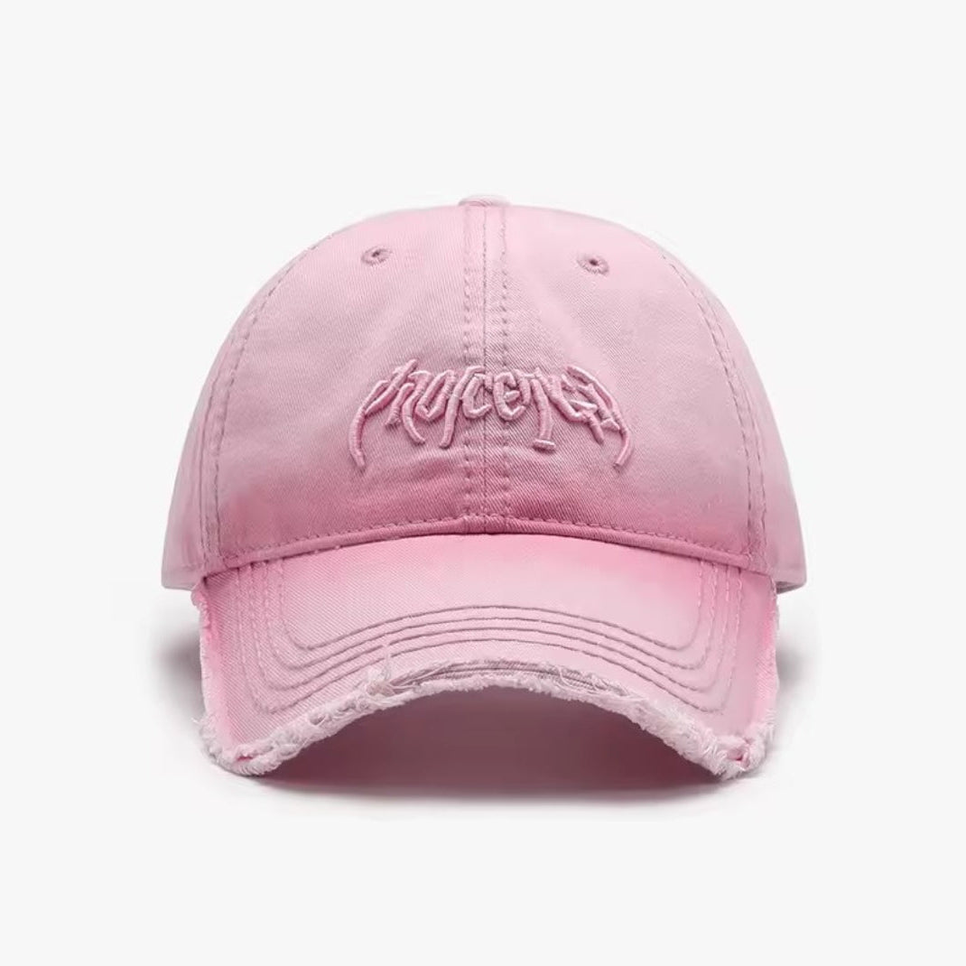 Gorra de béisbol para hombre con diseño moderno y acabado premium.
